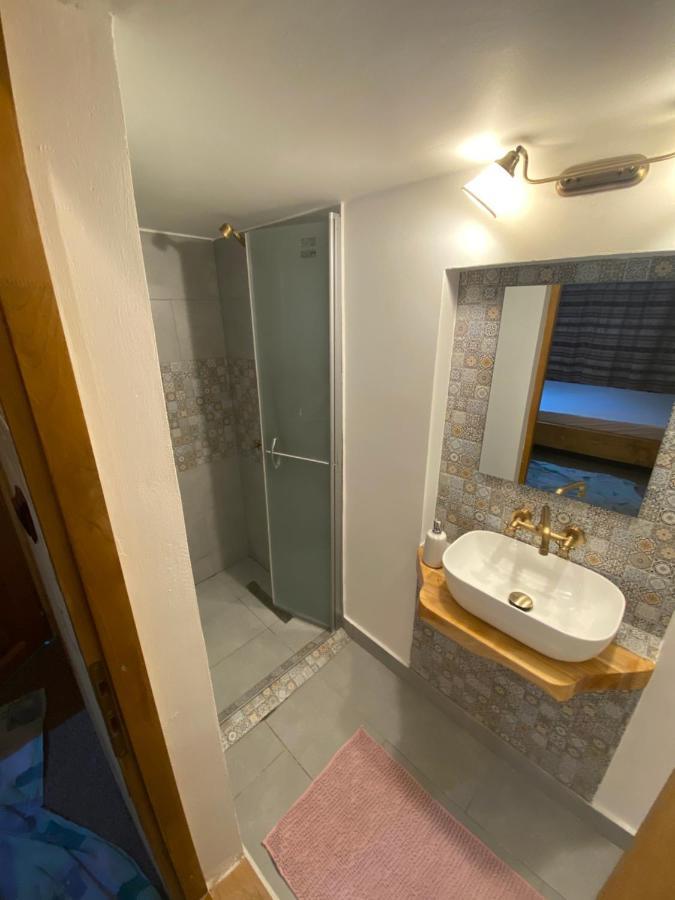 Casuta Din Povesti Arada Exterior foto